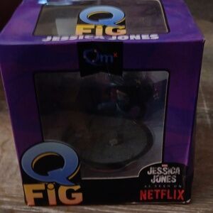 2017 Q Fig Jessica Jones Marvel